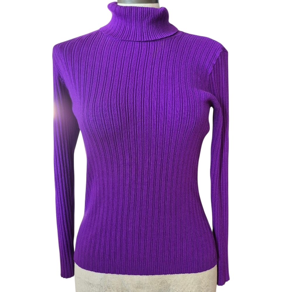 i.e. Womens Turtleneck Top Size Snall